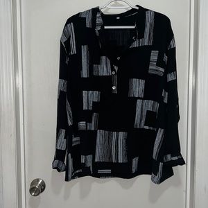Women’s pullover blouse